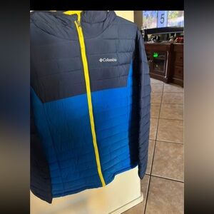 Columbia puffy Jacket